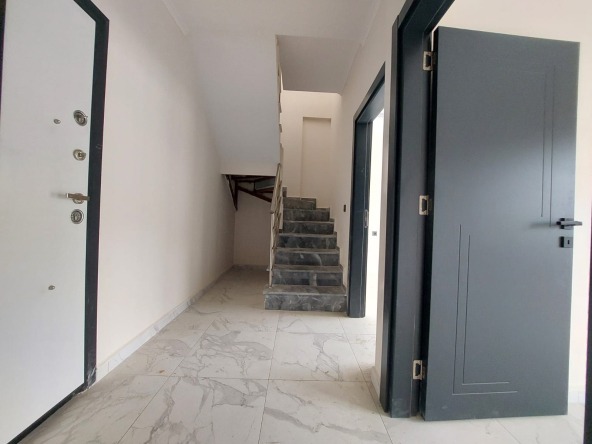 WhatsApp Image 2024-03-28 at 17.18.34 (4)