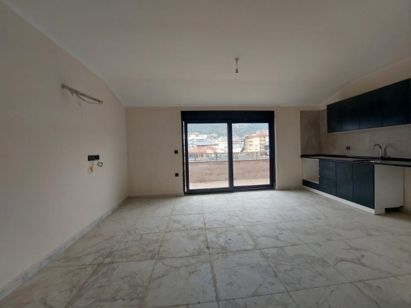 WhatsApp Image 2024-03-28 at 17.18.34 (7)