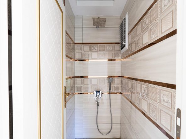 WhatsApp Image 2025-02-12 at 14.19.48 (1)