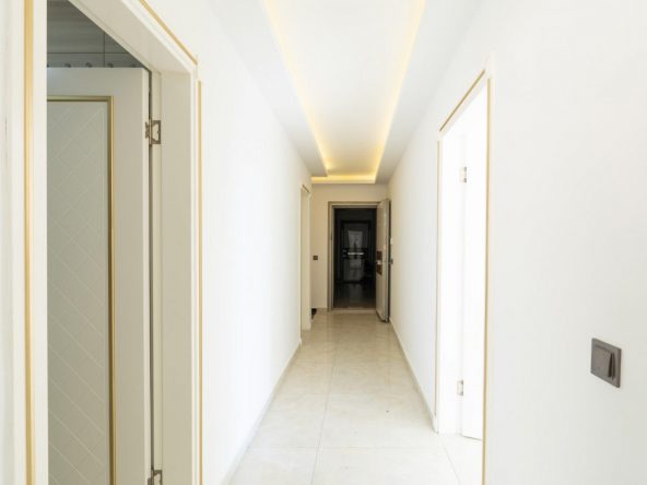 WhatsApp Image 2025-02-12 at 14.19.48 (2)